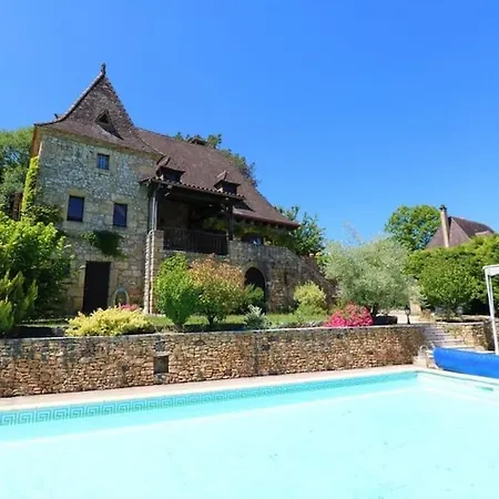 Le Pigeonnier De Sinzelle Holiday home Saint-Cyprien (Dordogne)